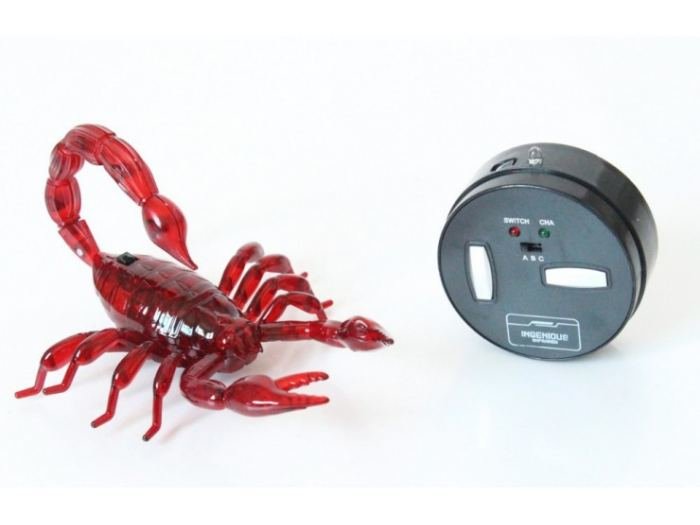 Радиоуправляемая игрушка-скорпион ИК-управление 9992